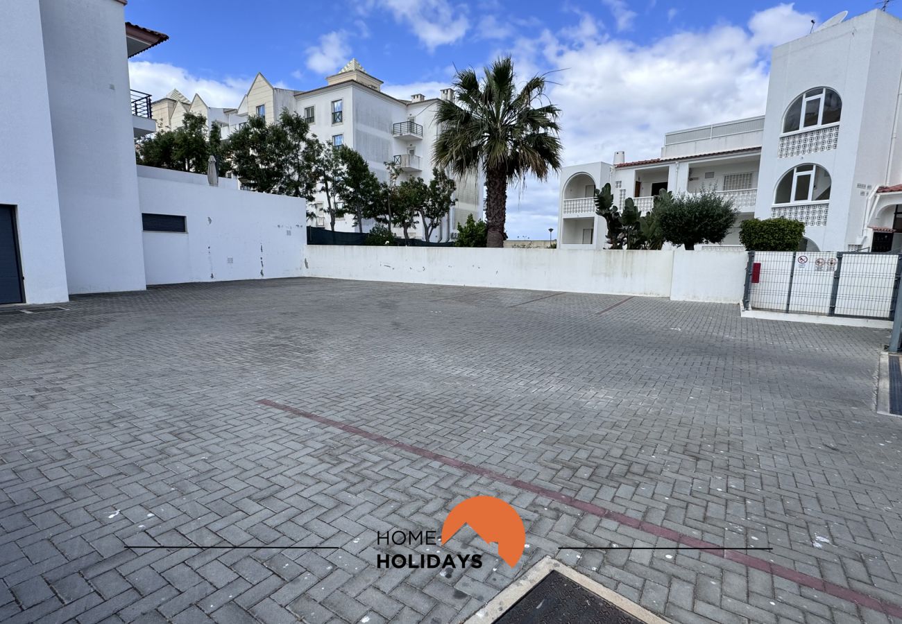 Apartamento em Albufeira - #194 Private Terrace w/ Pool, Private Park and AC