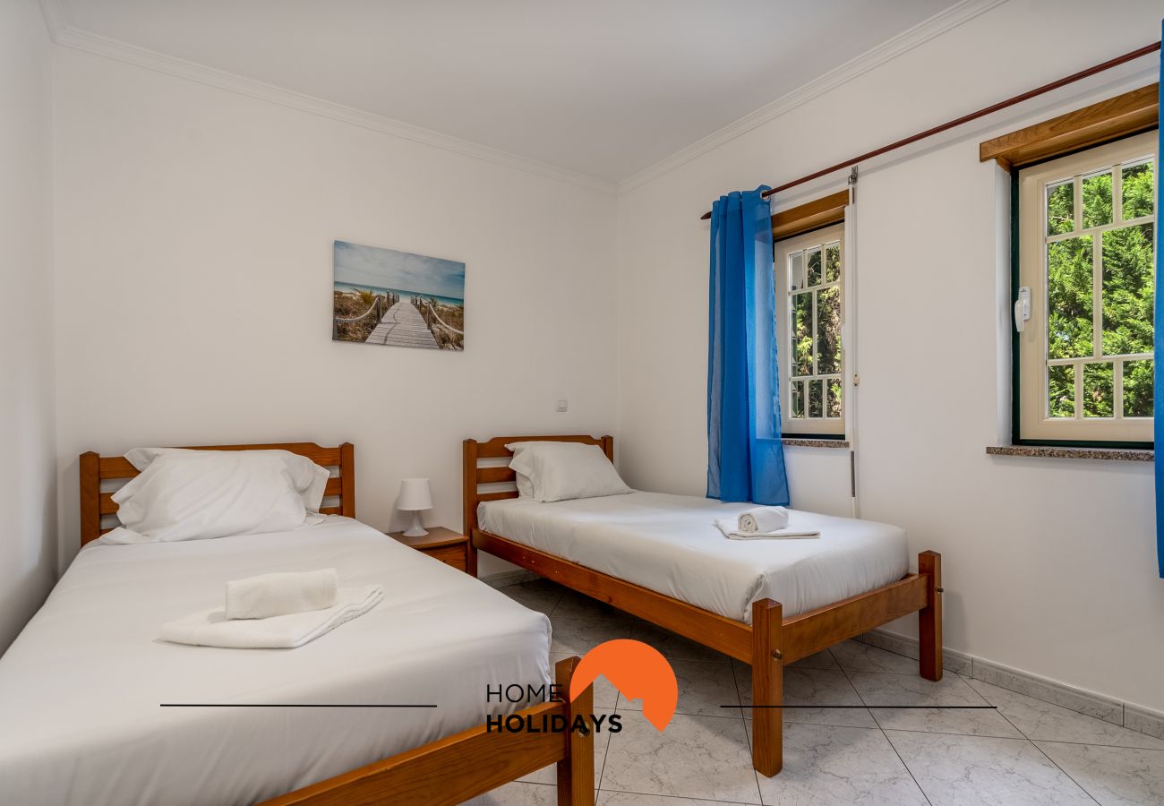 Apartamento em Albufeira - #230 Familiar com Piscina e Jardim