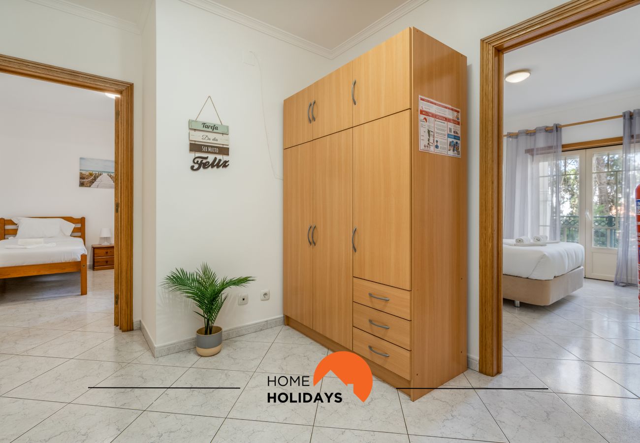 Apartamento em Albufeira - #230 Familiar com Piscina e Jardim