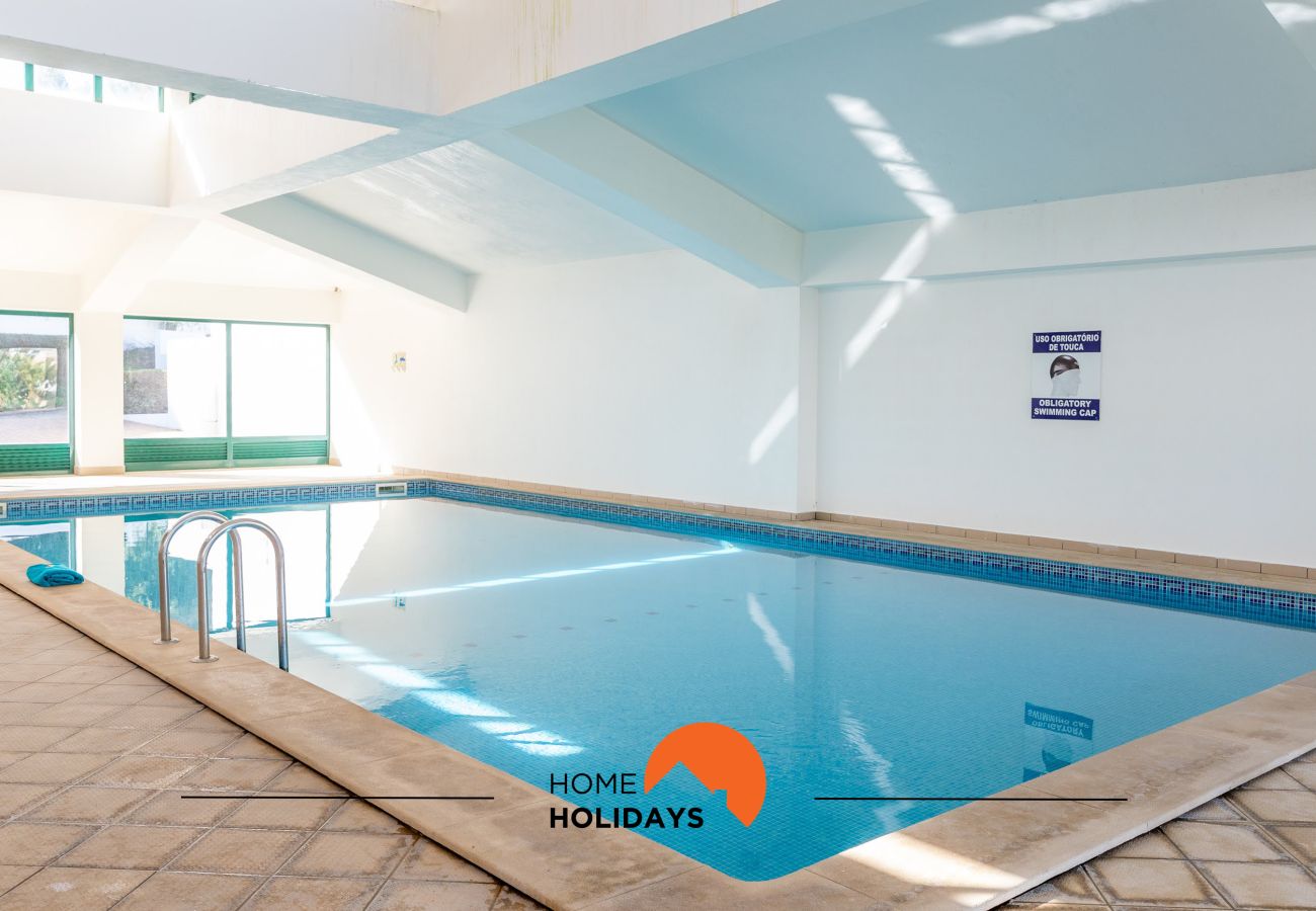 Apartamento em Albufeira - #243 Conforto Moderno com Piscinas e Praia Perto