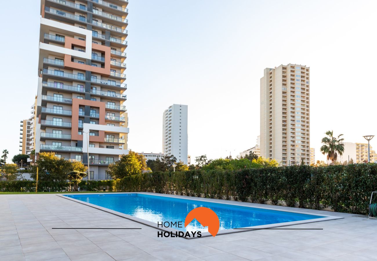 Apartment in Portimão - #192 Spacious and Fully Equiped w/ Pool