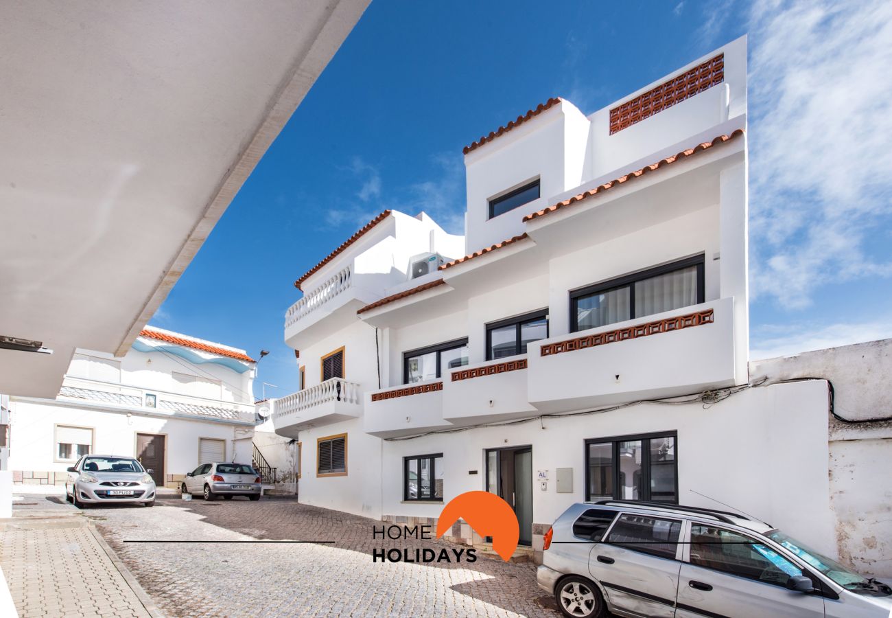 Rent by room in Albufeira - #211 Room 10 - Private Jacuzzi & WC