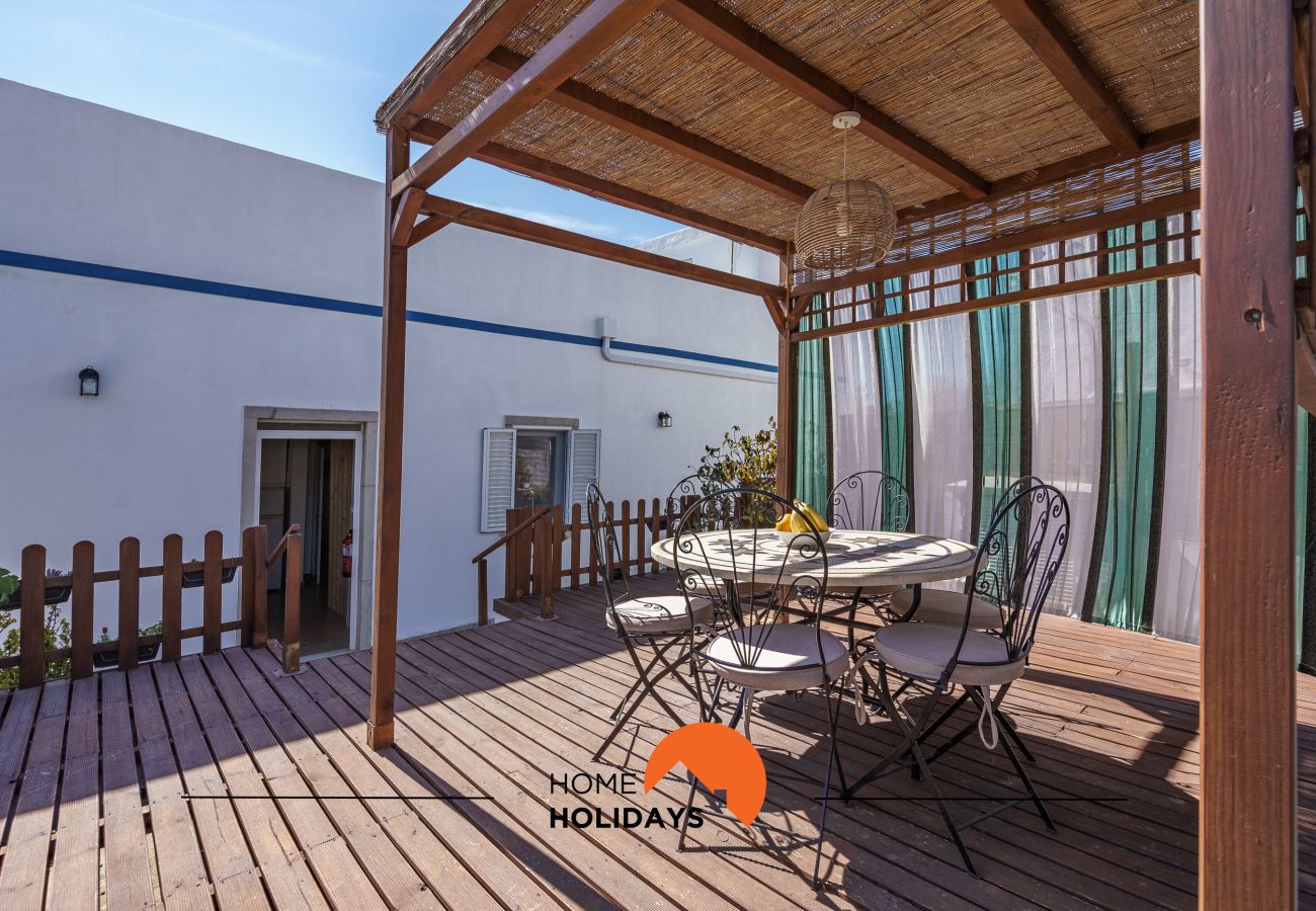 House in Ferreiras - #236 Country House with a Spacious Sunlit Terrace