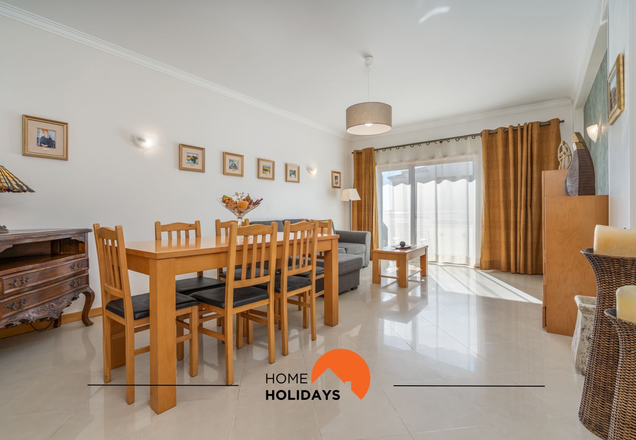 Apartment in Albufeira - #247 Charming and Spacious in the City Center